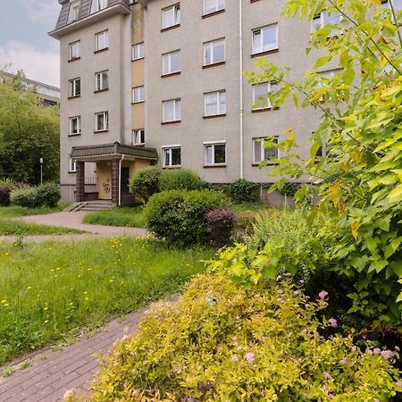 Spacious & Quiet 1 Bedroom Apartment In Pruszkow By Noclegi Renters エクステリア 写真