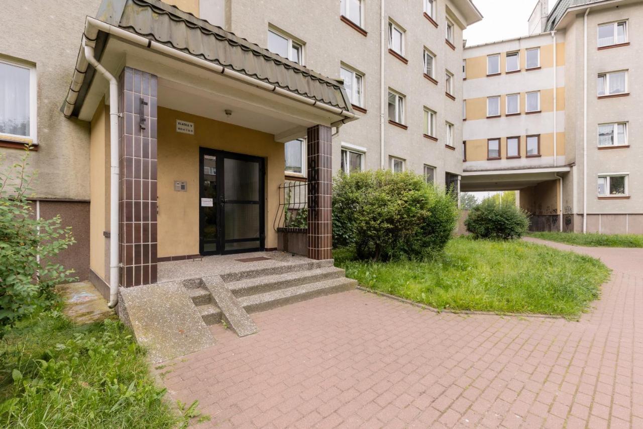 Spacious & Quiet 1 Bedroom Apartment In Pruszkow By Noclegi Renters エクステリア 写真